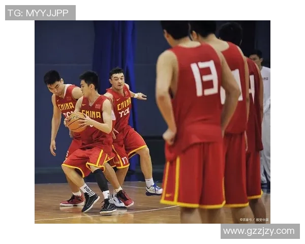 洲际杯精彩回顾:成都篮球队默契配合展现团队精神与实力 洲际杯精彩回顾:成都篮球队默契配合展现团队精神与实力